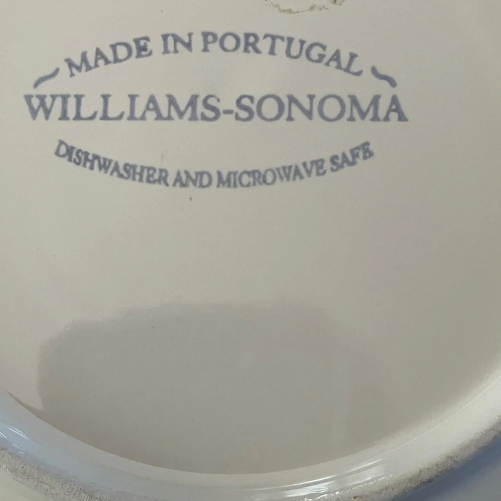 Williams Sonoma Soup/Salad Bowl Set